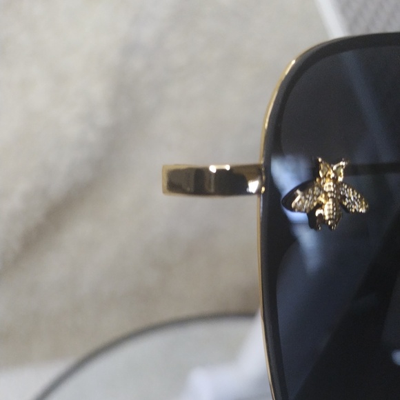 NWOT Wanna 🐝 Seen sunglasses - Picture 4 of 10